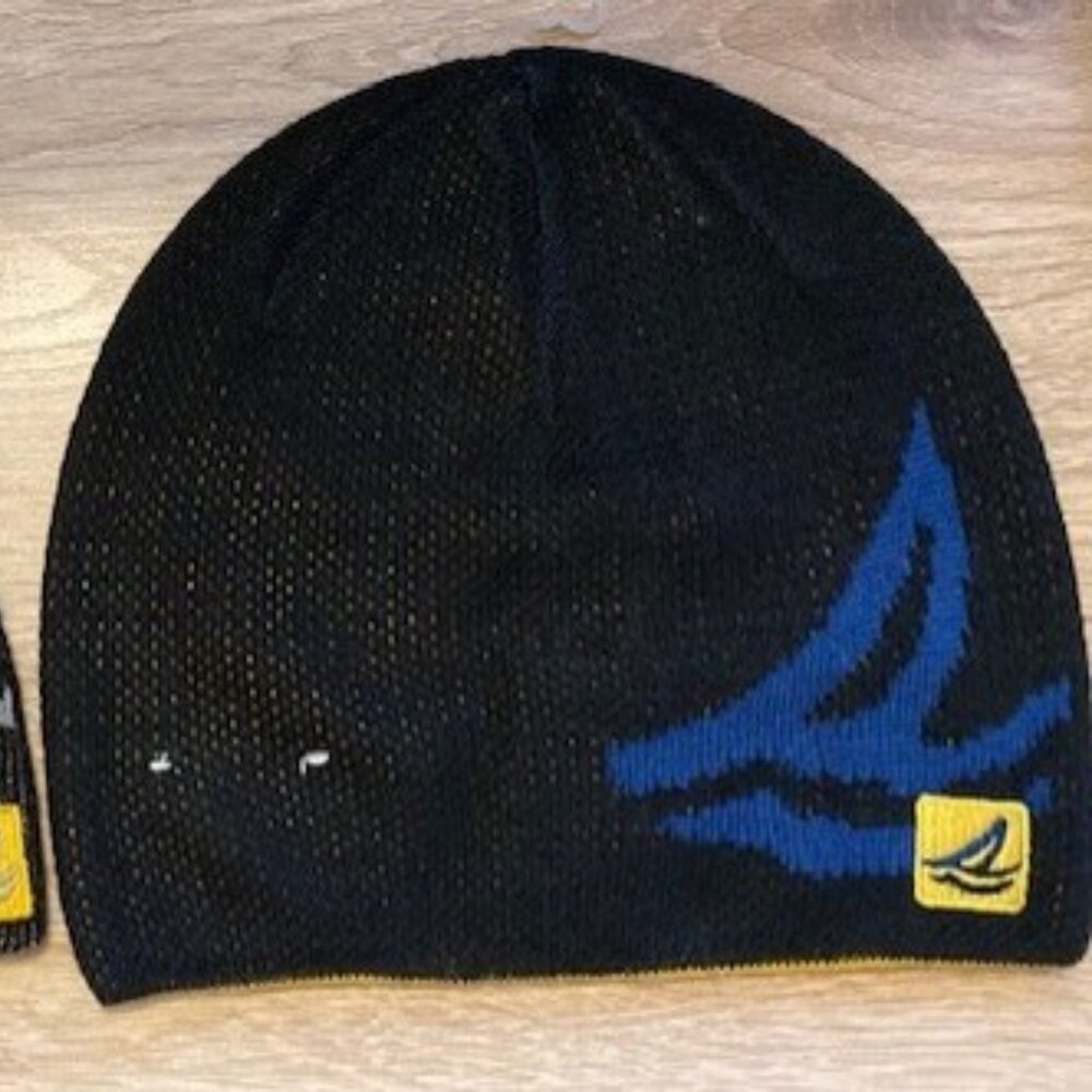 2 Lightweight Sperry Top Sider Beanie/Hats Black/Blue and Black Gray